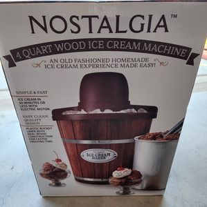 Nostalgia 4-Quart Wood Bucket Ice Cream Maker